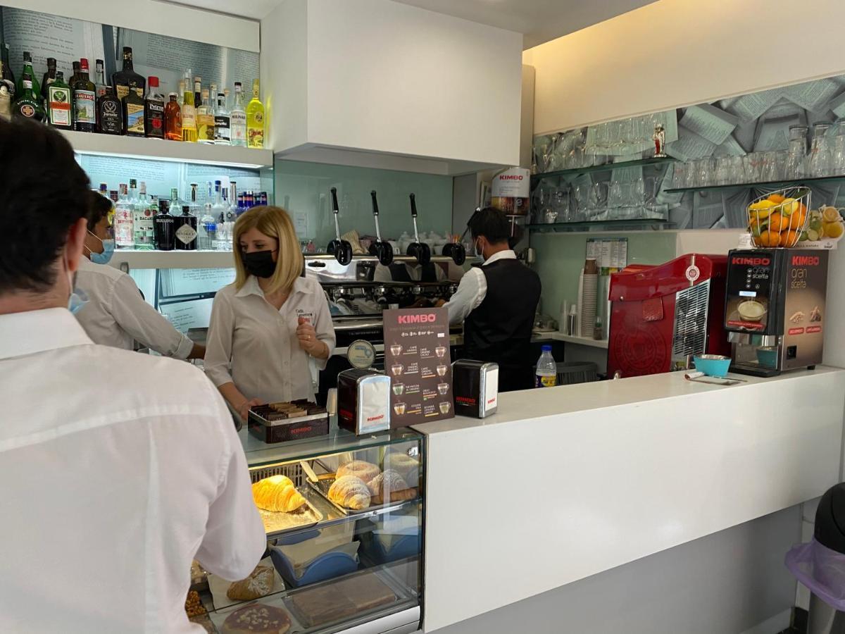 Ambra Noblesse Acomodação com café da manhã Nápoles Exterior foto
