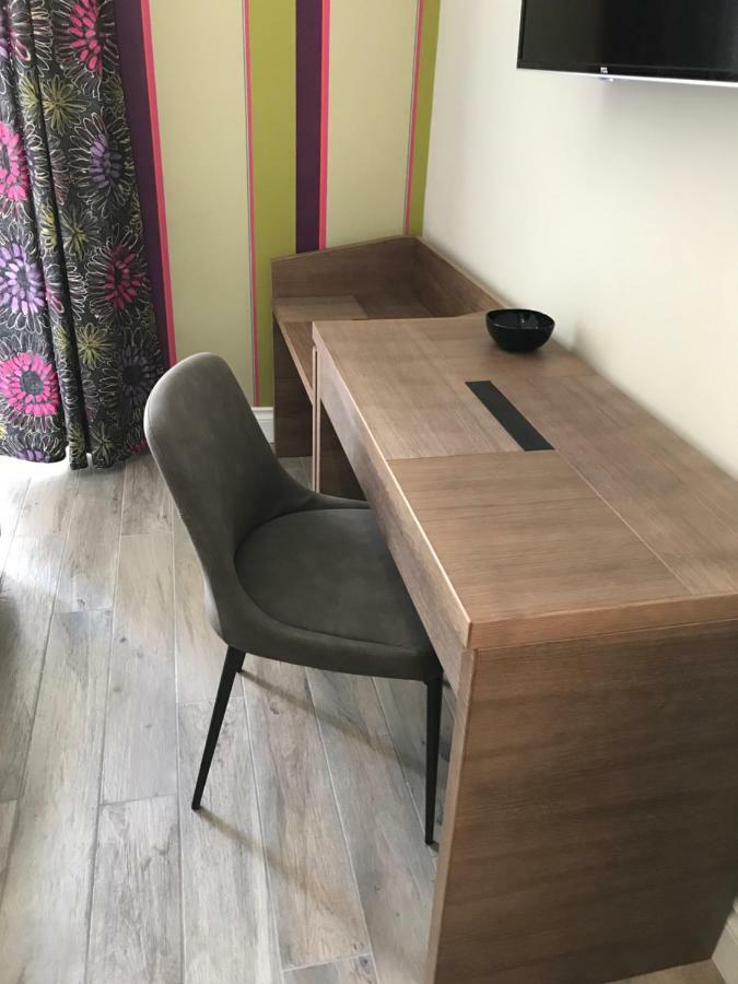 Ambra Noblesse Acomodação com café da manhã Nápoles Exterior foto